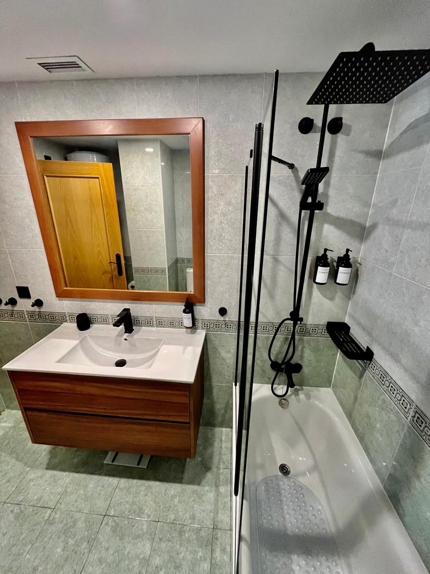 Elegante Apartamento Tres Colores Аликанте Экстерьер фото