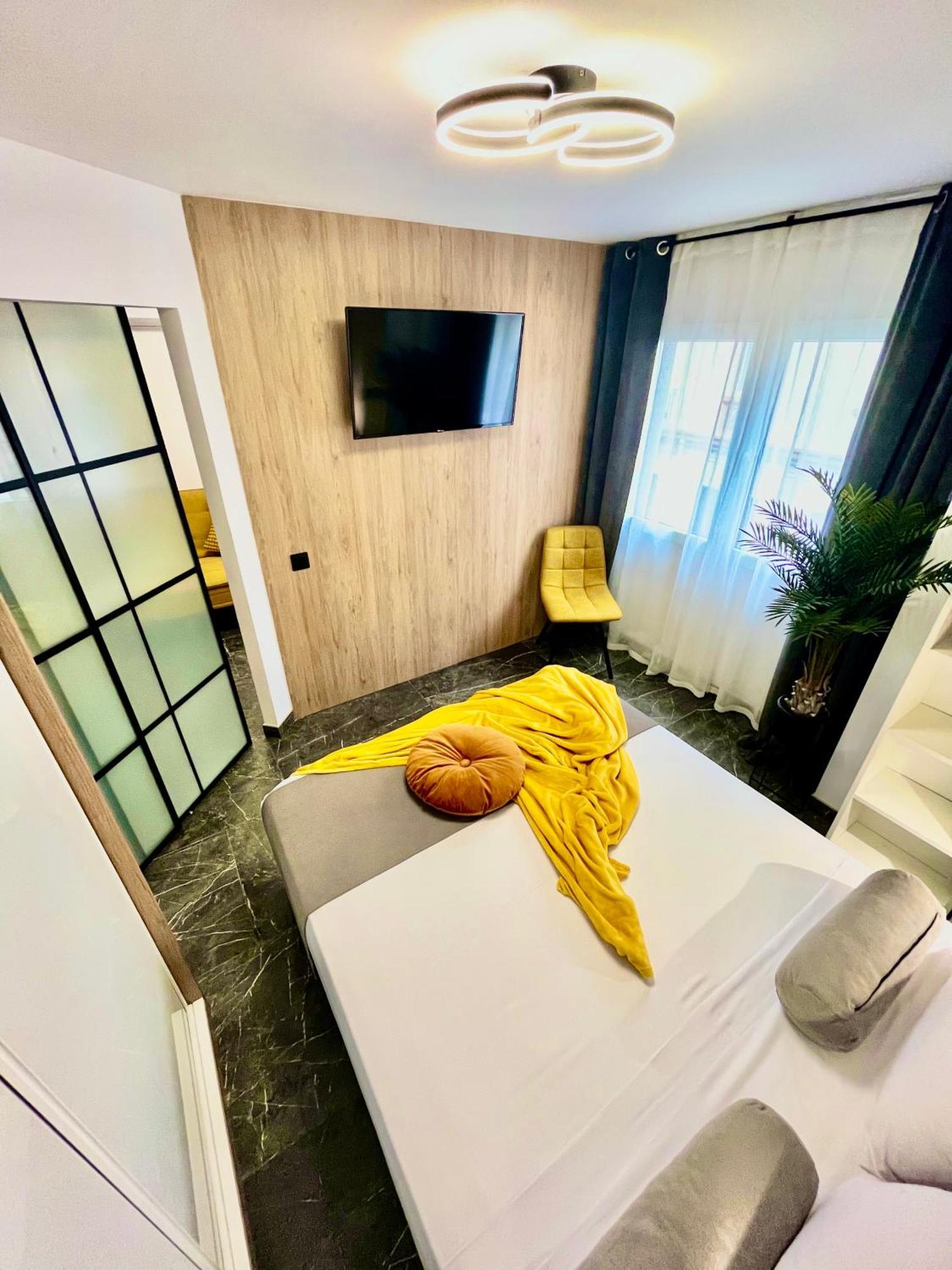 Elegante Apartamento Tres Colores Аликанте Экстерьер фото